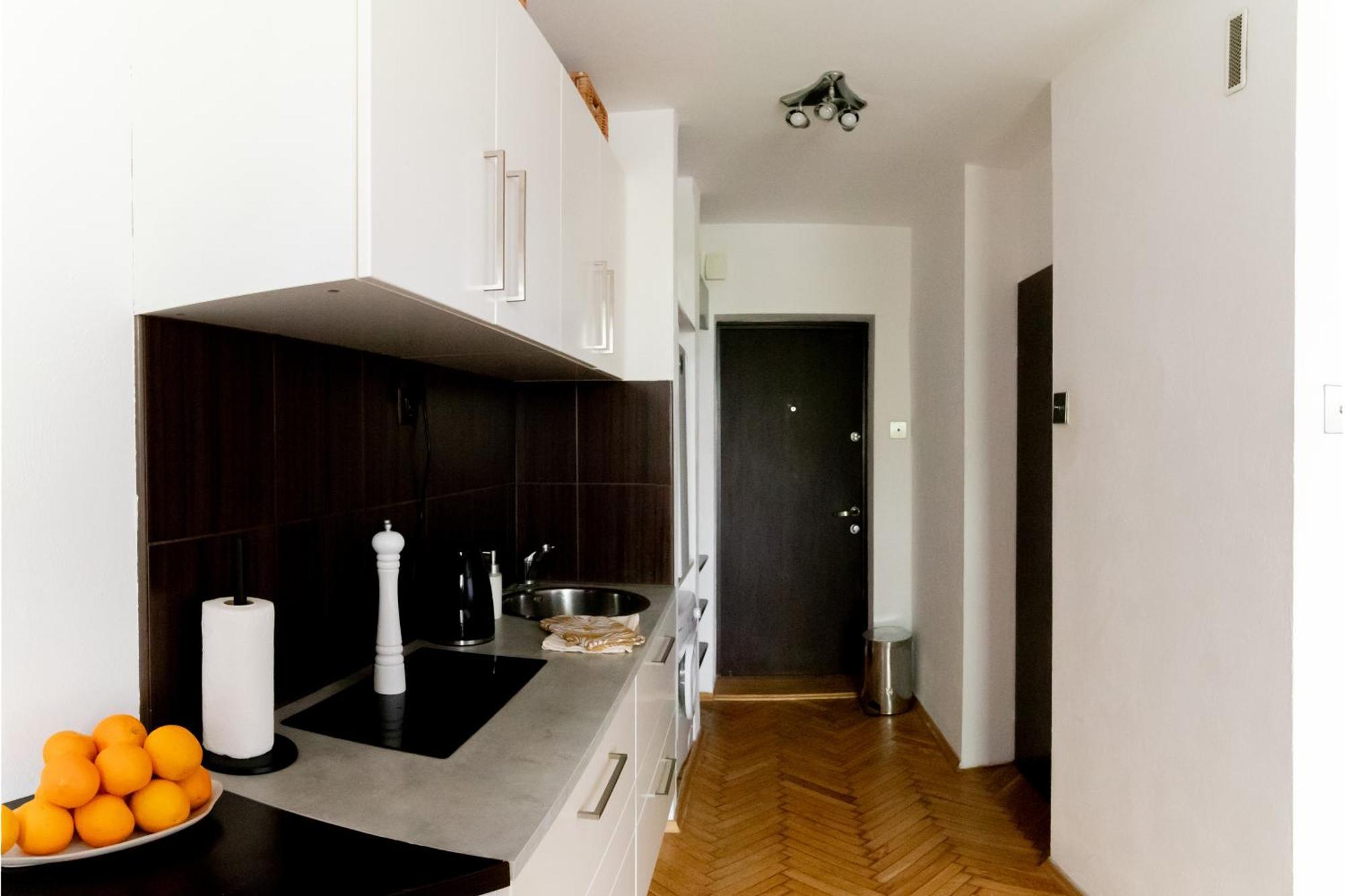 Piotrapartments - Big City Life Apartments In Central Warszawa المظهر الخارجي الصورة