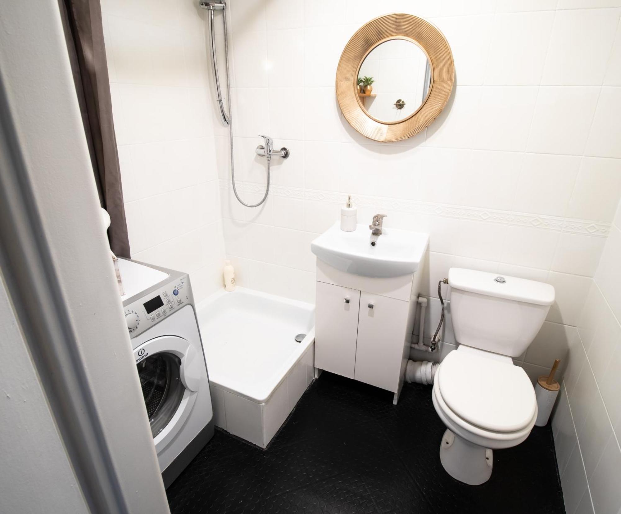 Piotrapartments - Big City Life Apartments In Central Warszawa المظهر الخارجي الصورة